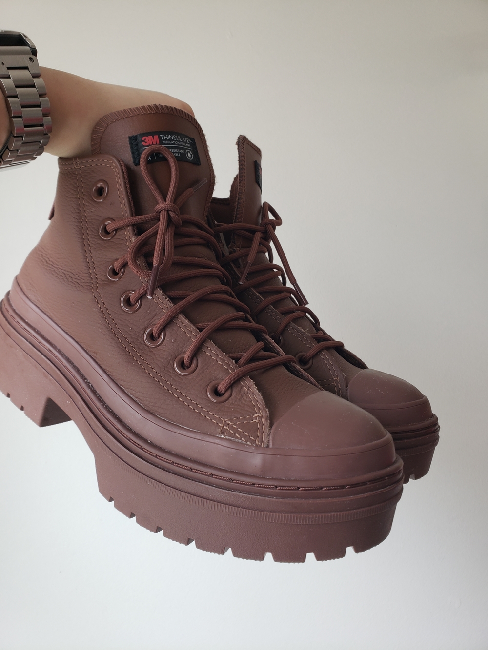 NWOT Converse Women's Chunky Lace-Up Leather Platform Boots in Brown